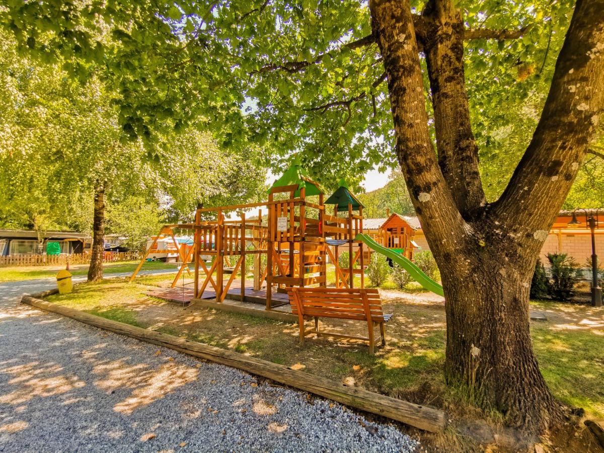 לוזון Camping Melezza מראה חיצוני תמונה